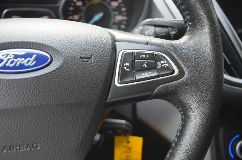 Ford Escape SEL 4WD 2018