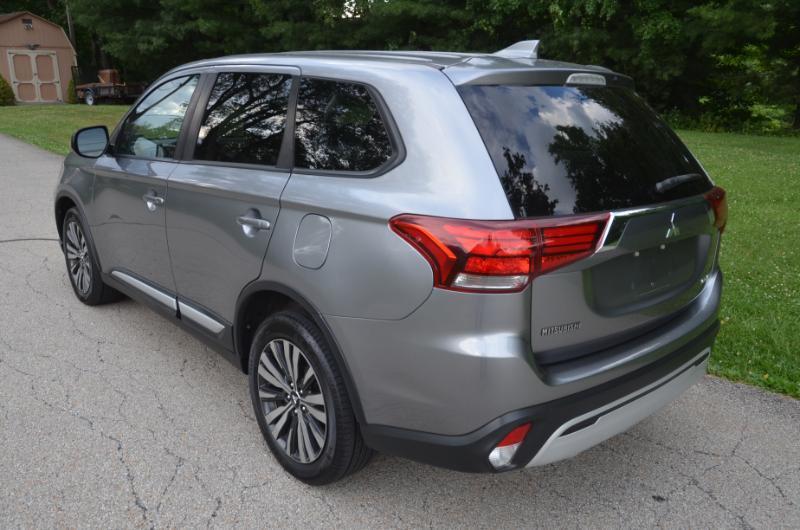 Mitsubishi Outlander ES AWD 2019