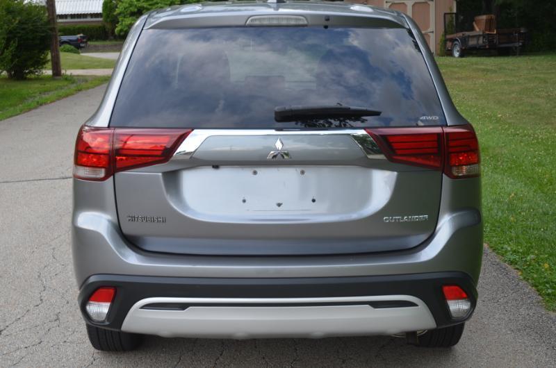 Mitsubishi Outlander ES AWD 2019