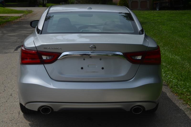 Nissan Maxima 3.5 S 2017