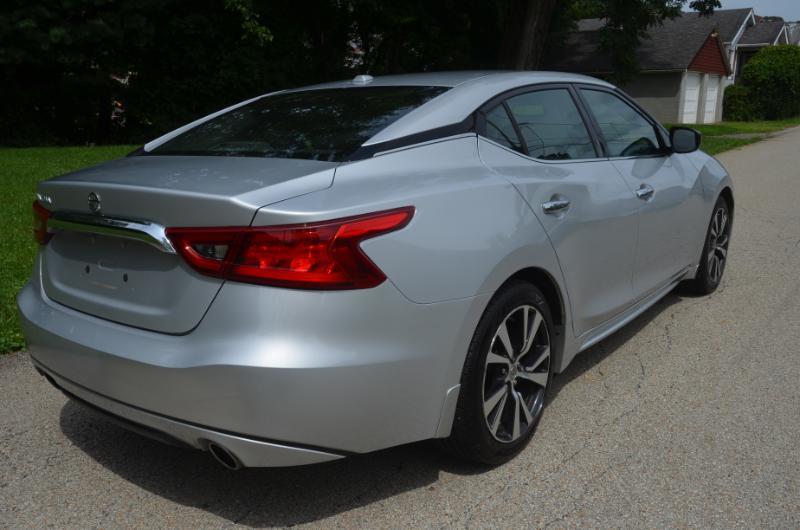 Nissan Maxima 3.5 S 2017