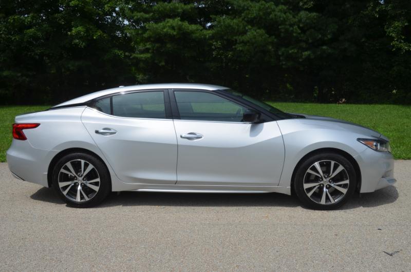 Nissan Maxima 3.5 S 2017