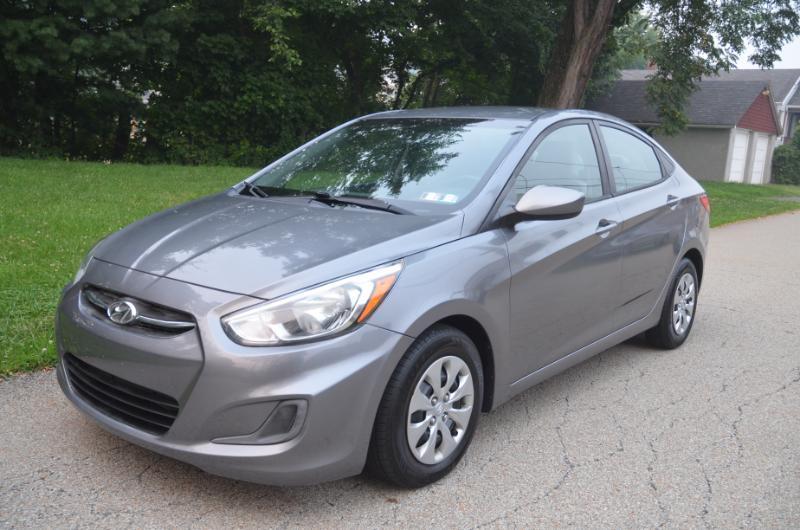 Hyundai Accent SE 2016