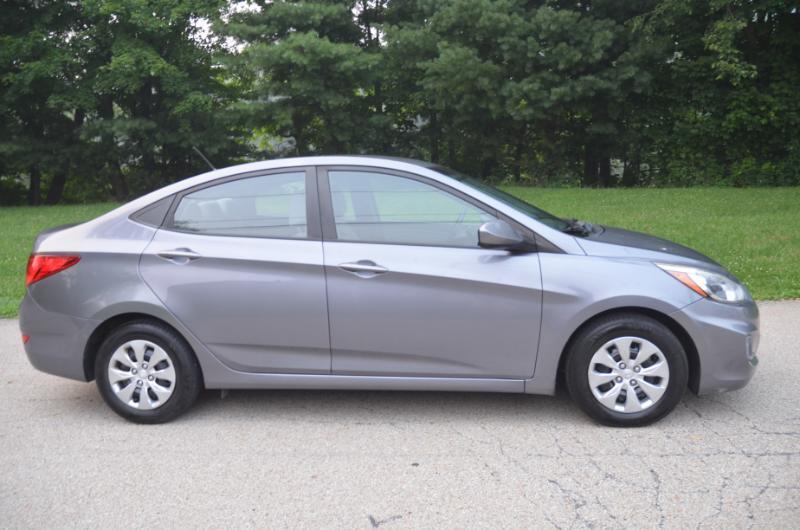 Hyundai Accent SE 2016