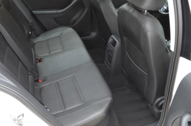 Volkswagen Jetta SE 2012
