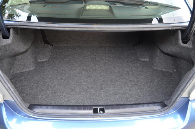 Subaru Impreza 2.0i Premium PZEV 4-Door 2016