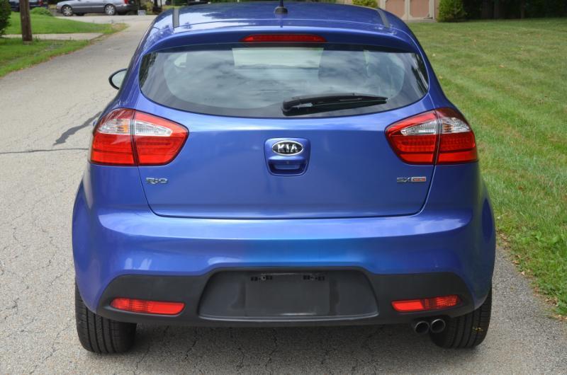 Kia Rio5  2012
