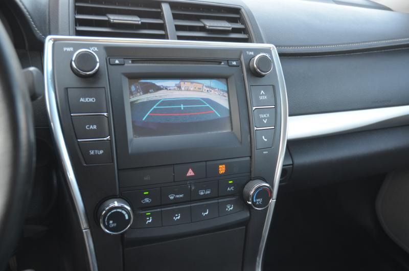 Toyota Camry SE 2017