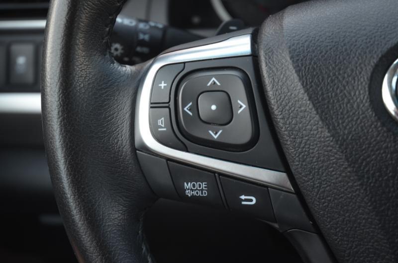 Toyota Camry SE 2017