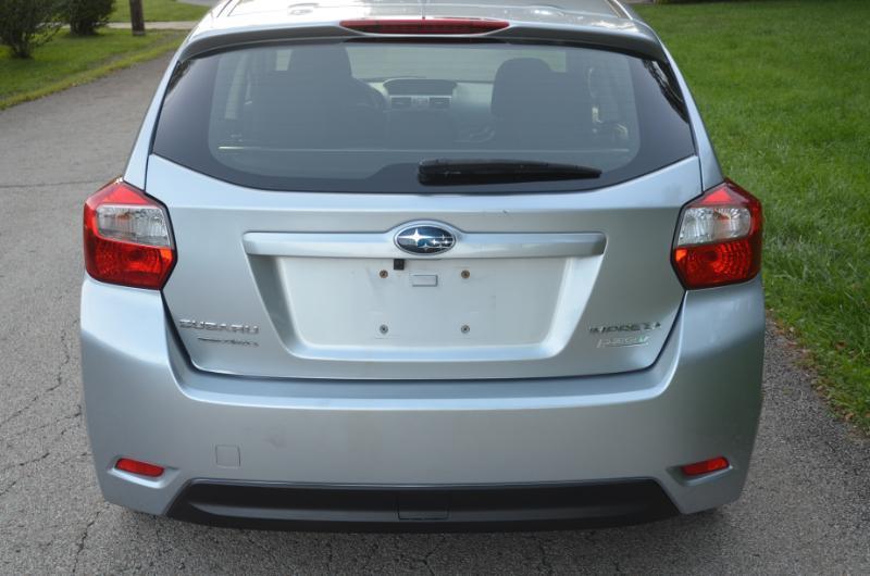 Subaru Impreza Premium Plus 5-Door+S/R 2013