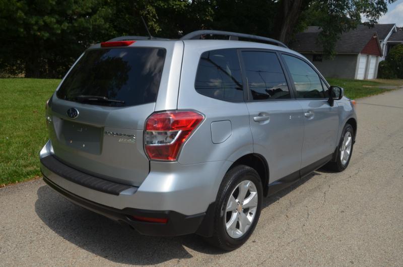 Subaru Forester 2.5i Premium 2015