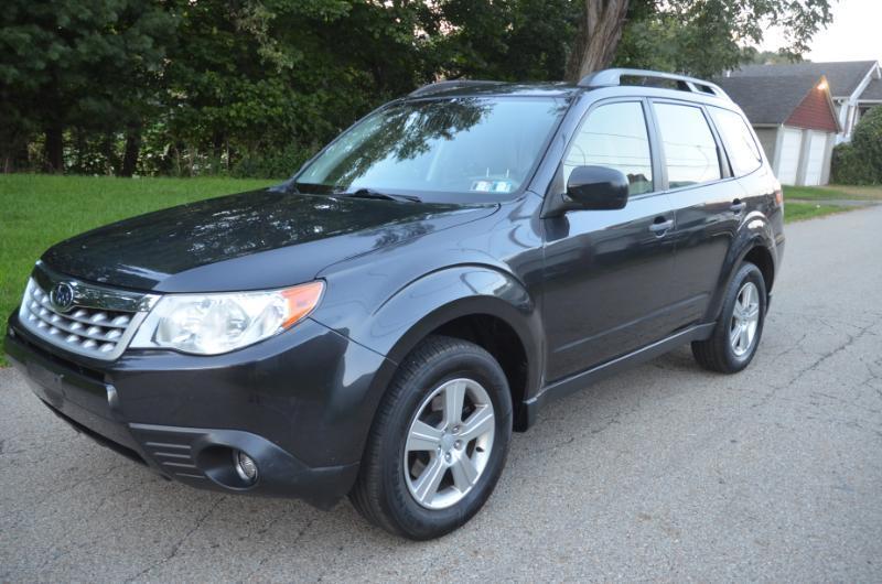 Subaru Forester 2.5X 2013
