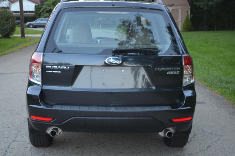 Subaru Forester 2.5X 2013