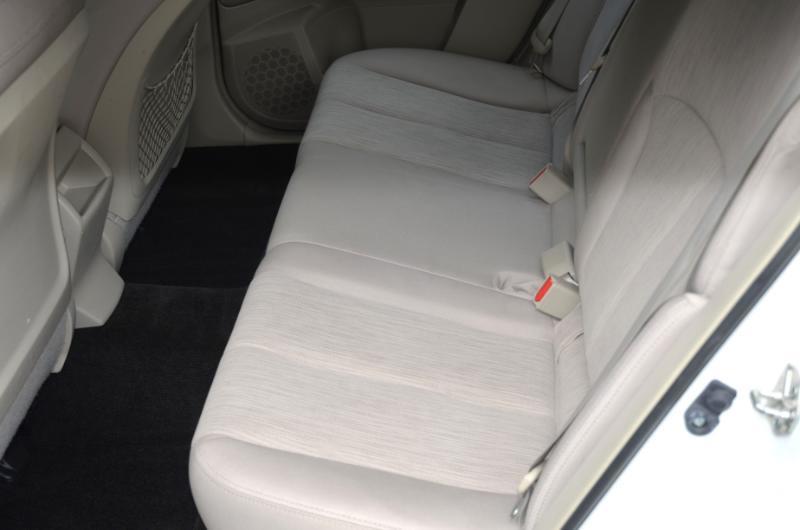 Subaru Legacy 2.5i Premium 2013