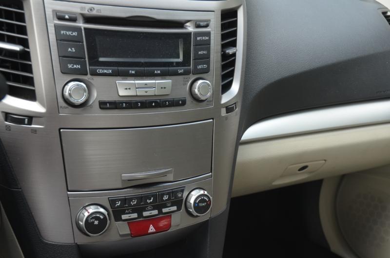 Subaru Legacy 2.5i Premium 2013