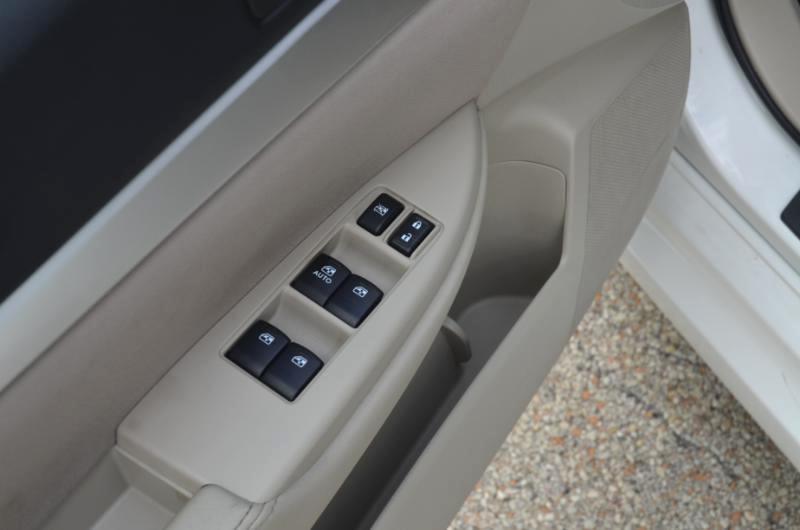 Subaru Legacy 2.5i Premium 2013
