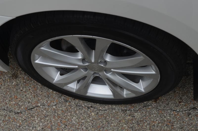 Subaru Legacy 2.5i Premium 2013