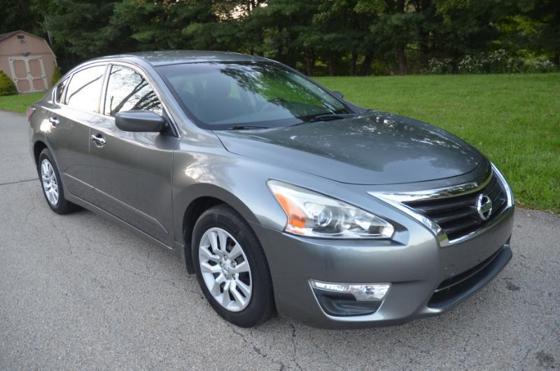 Nissan Altima 2.5 S 2015
