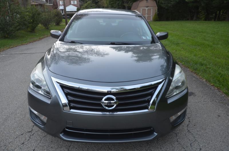 Nissan Altima 2.5 S 2015