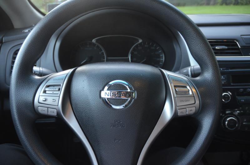 Nissan Altima 2.5 S 2015