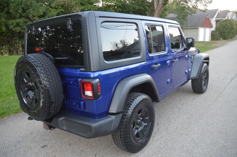 Jeep Wrangler Unlimited Sport 2018