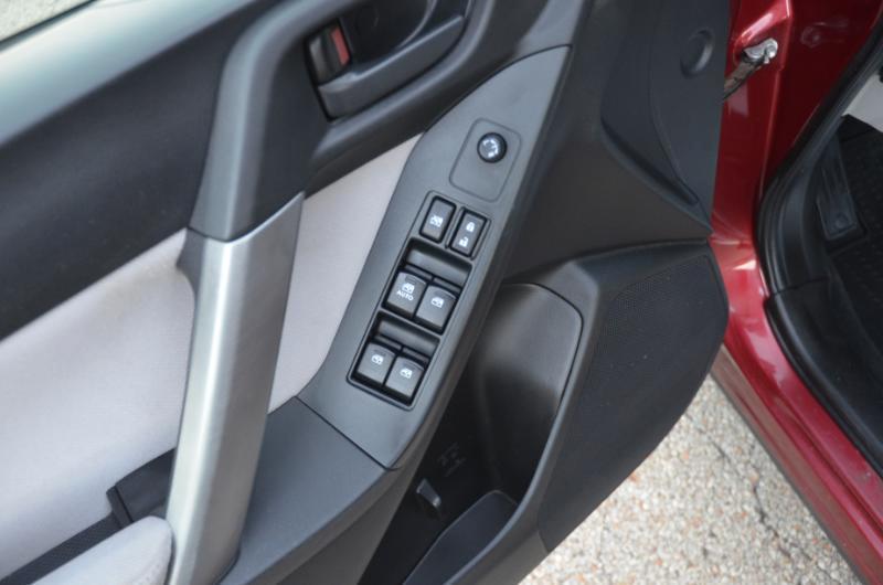 Subaru Forester 2.5i 2014