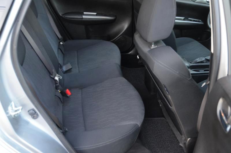 Subaru Impreza Outback Sport 2011