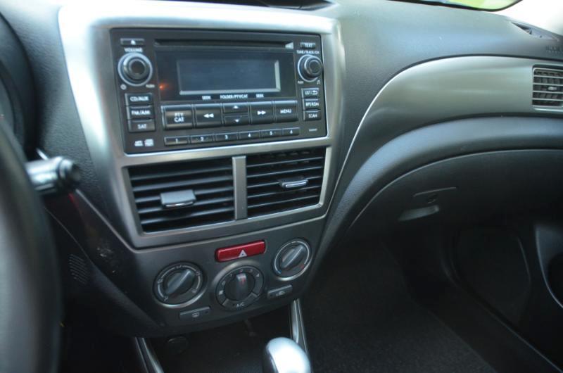 Subaru Impreza Outback Sport 2011