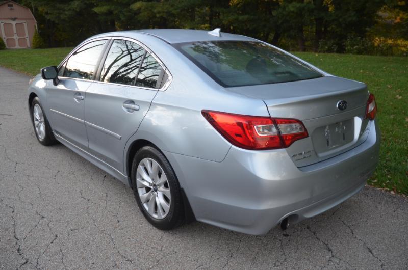 Subaru Legacy 2.5i Premium 2017