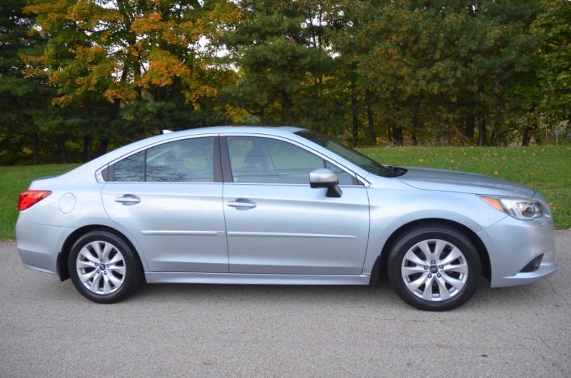 Subaru Legacy 2.5i Premium 2017