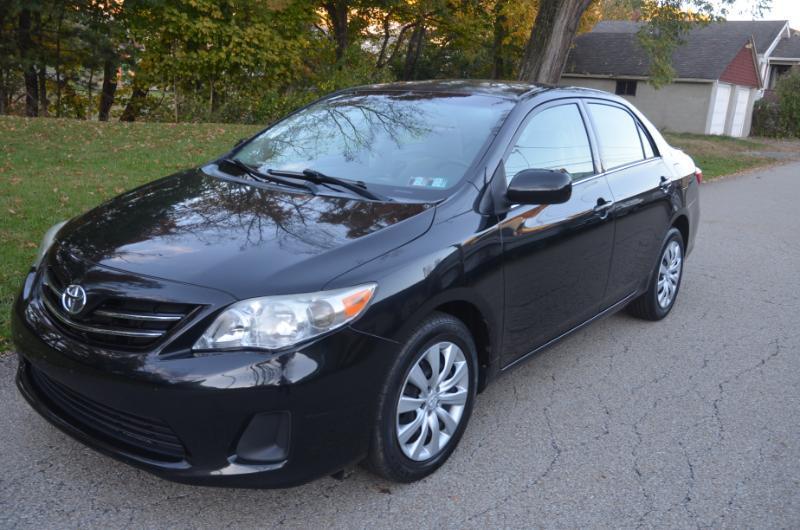 Toyota Corolla LE 2013