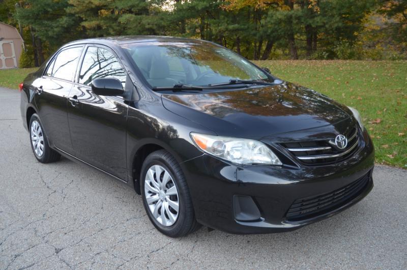 Toyota Corolla LE 2013
