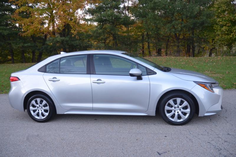Toyota Corolla LE 2020