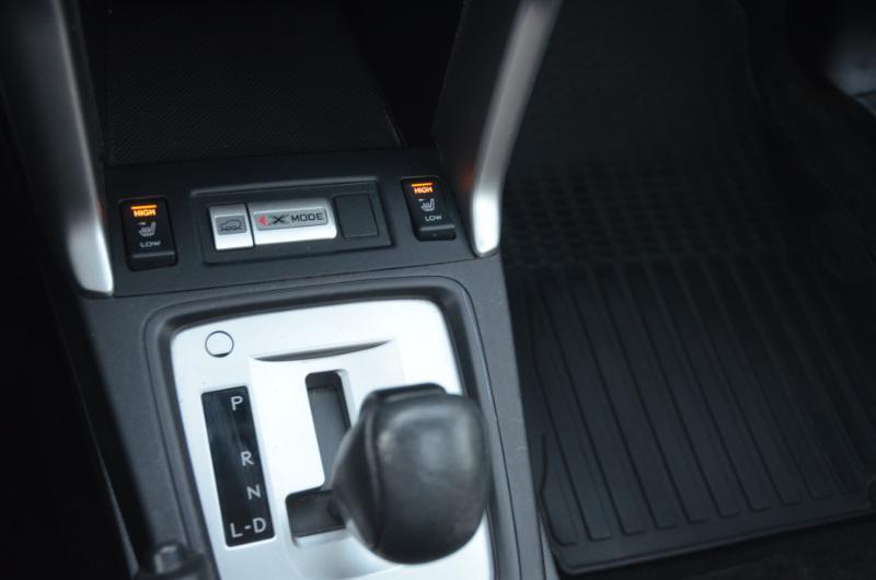 Subaru Forester 2.5i Limited 2014
