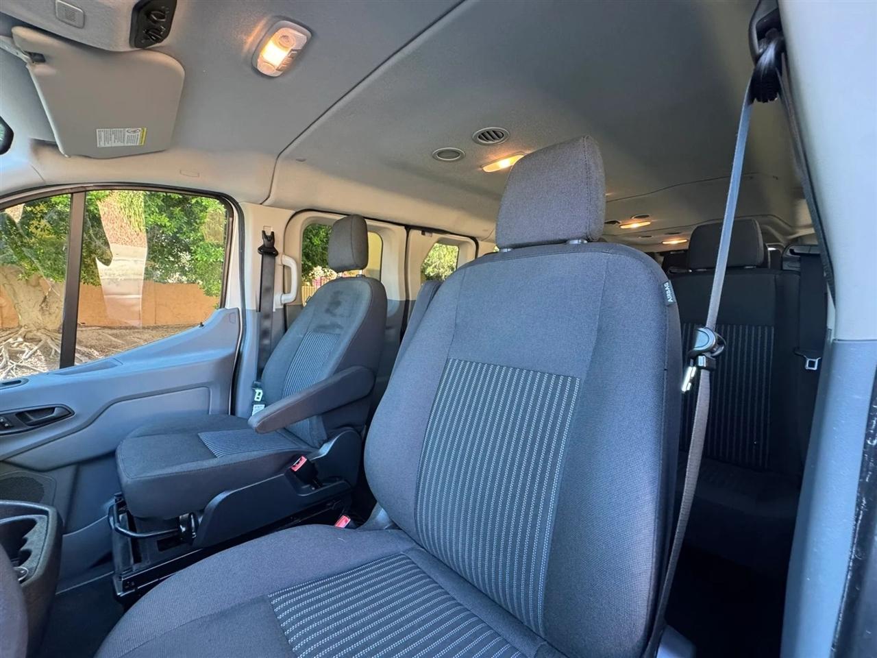 Ford Transit 350 Wagon Low Roof XL 60/40 Pass. 148-in. WB 2018
