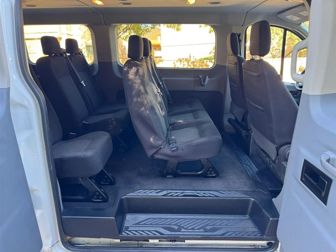 Ford Transit 350 Wagon Low Roof XL 60/40 Pass. 148-in. WB 2018