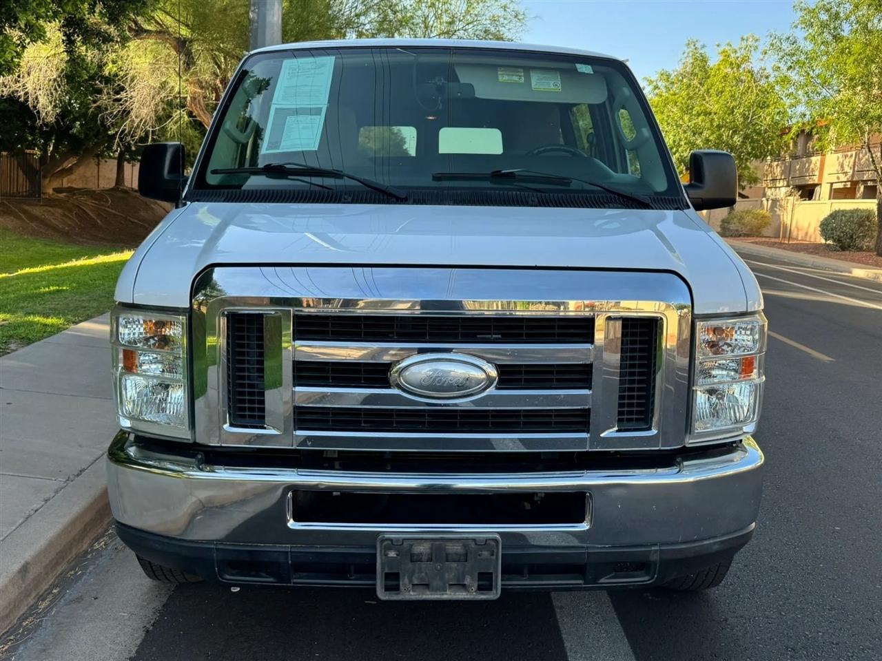Ford Econoline E-150 XLT 2014
