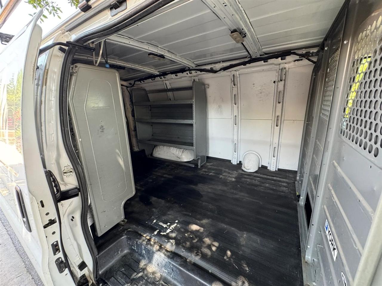Chevrolet Express 2500 Cargo 2021