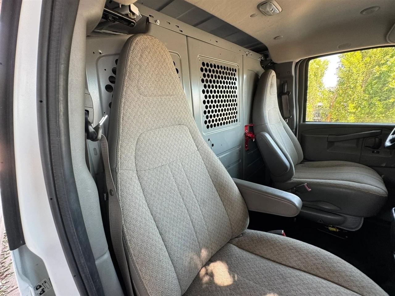 Chevrolet Express 2500 Cargo 2021