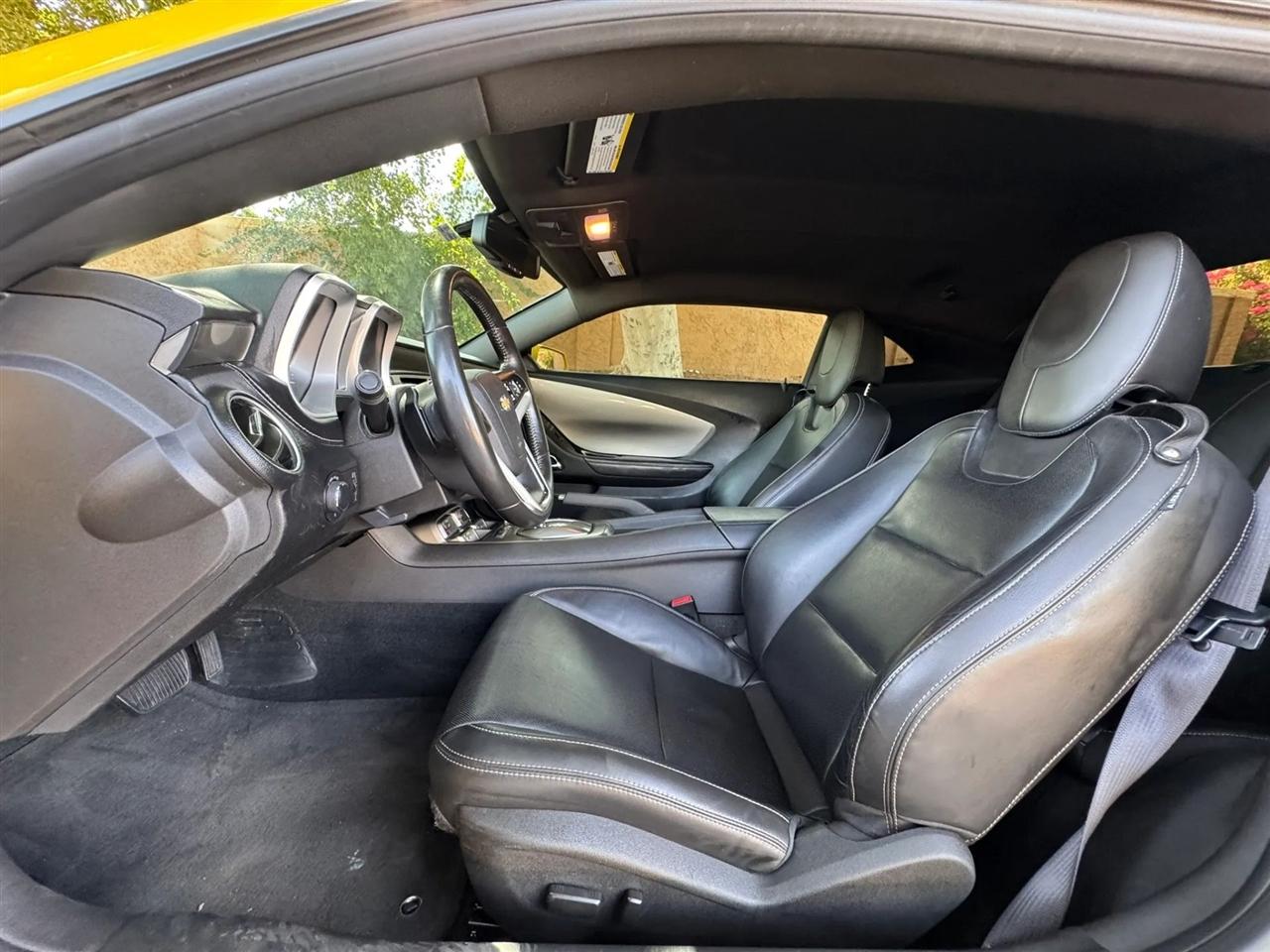 Chevrolet Camaro Coupe 2LT 2012