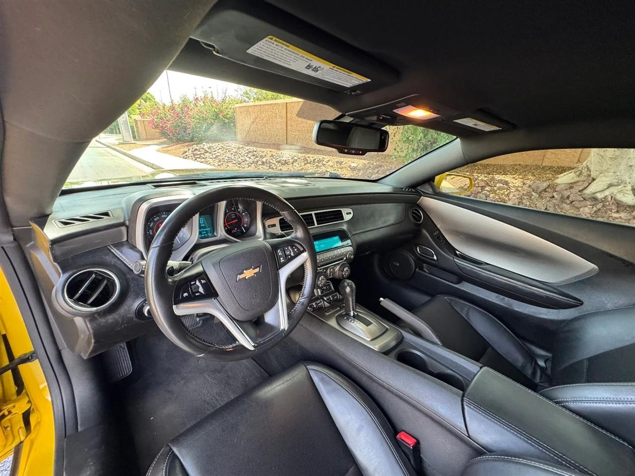 Chevrolet Camaro Coupe 2LT 2012