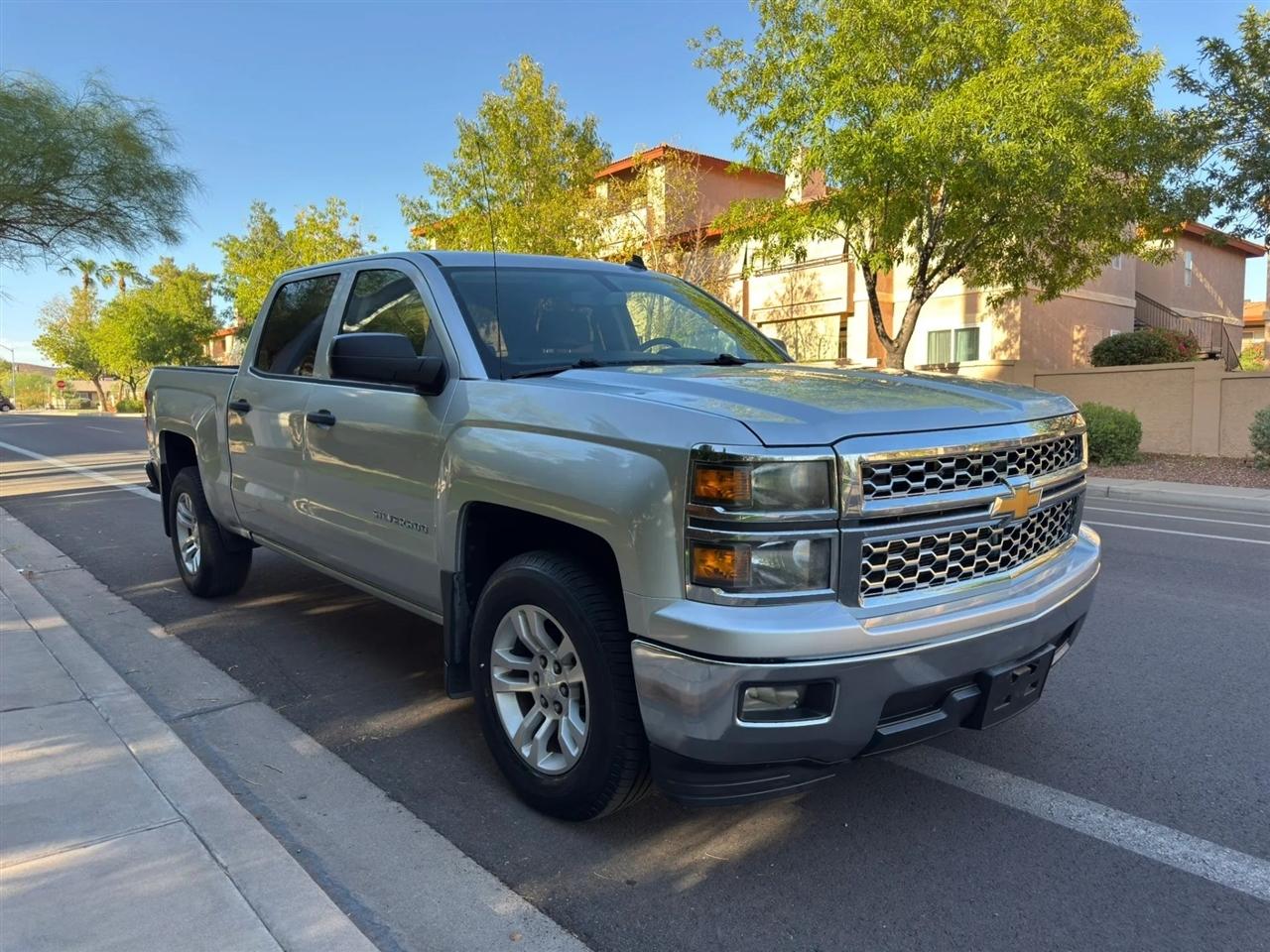 Chevrolet Silverado 1500 1LT Crew Cab 2WD 2014