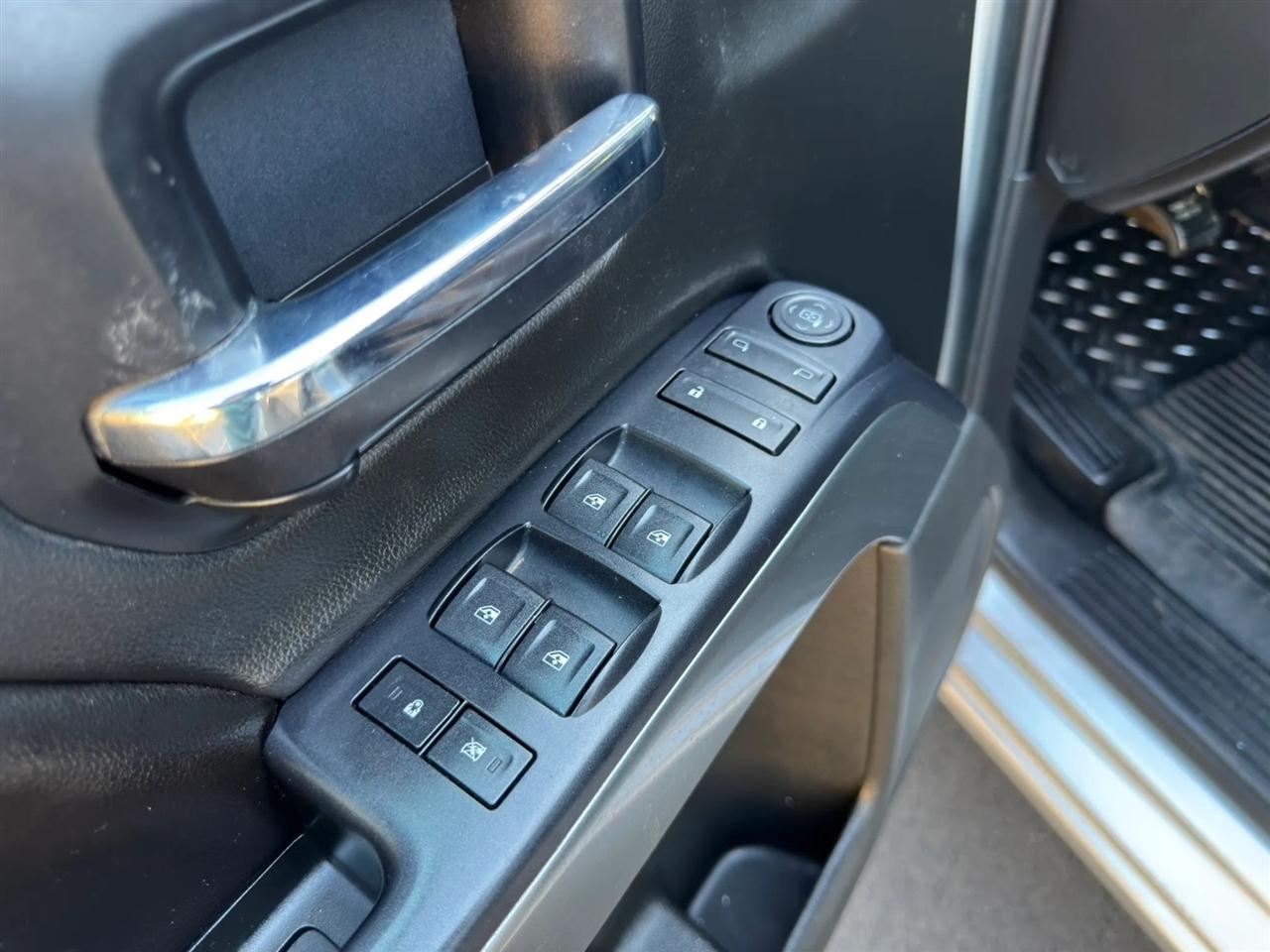 Chevrolet Silverado 1500 1LT Crew Cab 2WD 2014