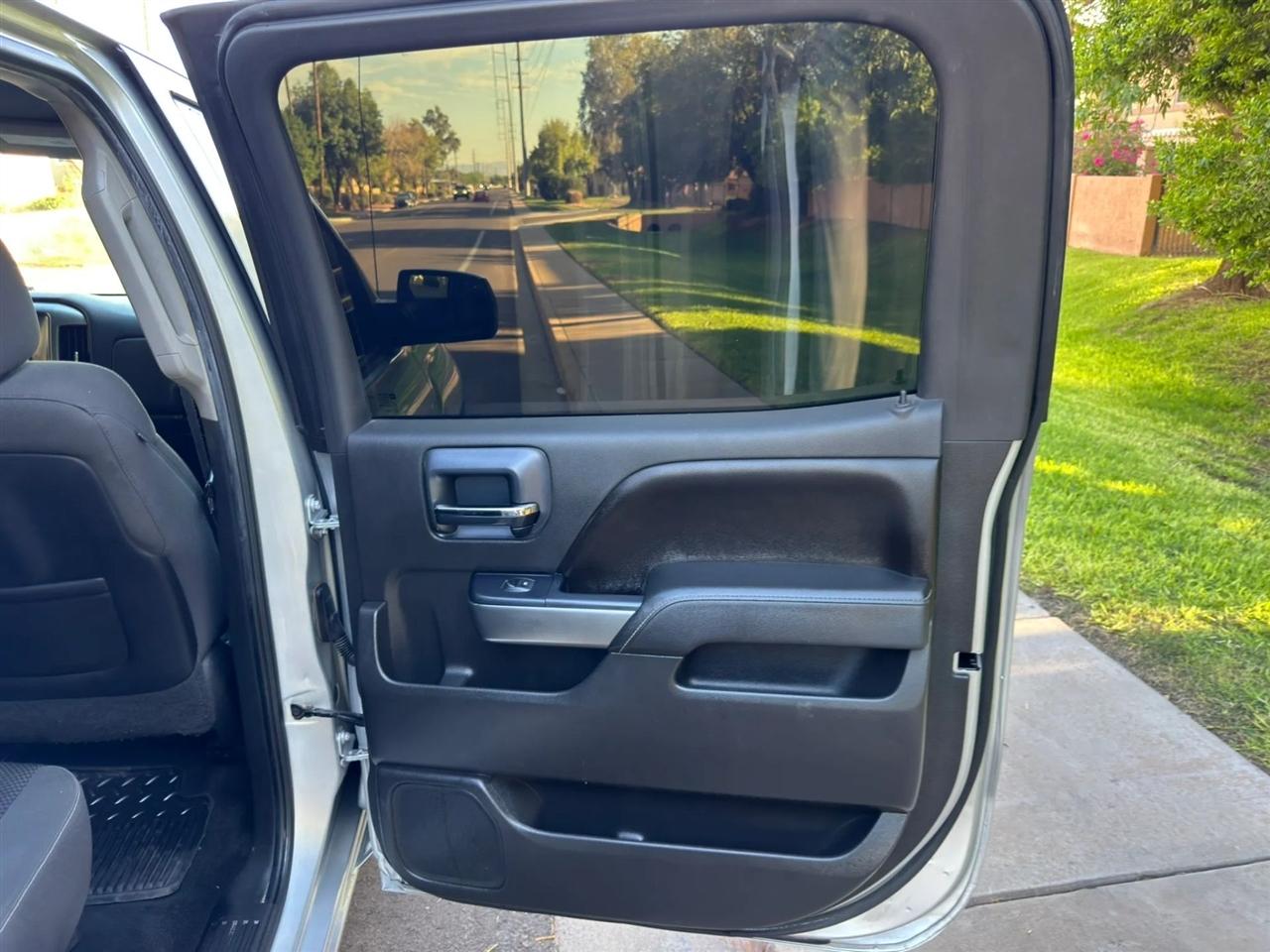 Chevrolet Silverado 1500 1LT Crew Cab 2WD 2014