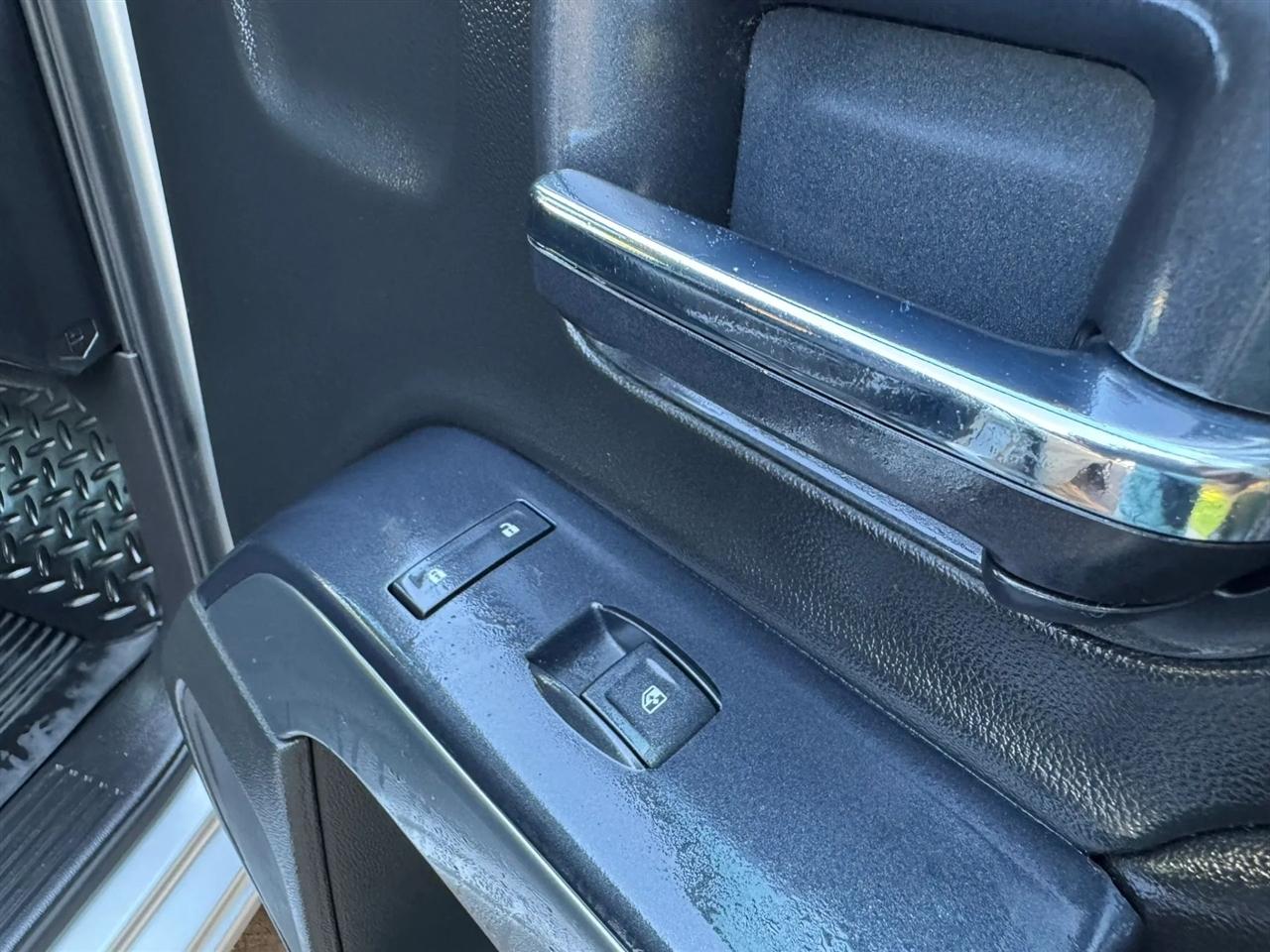 Chevrolet Silverado 1500 1LT Crew Cab 2WD 2014
