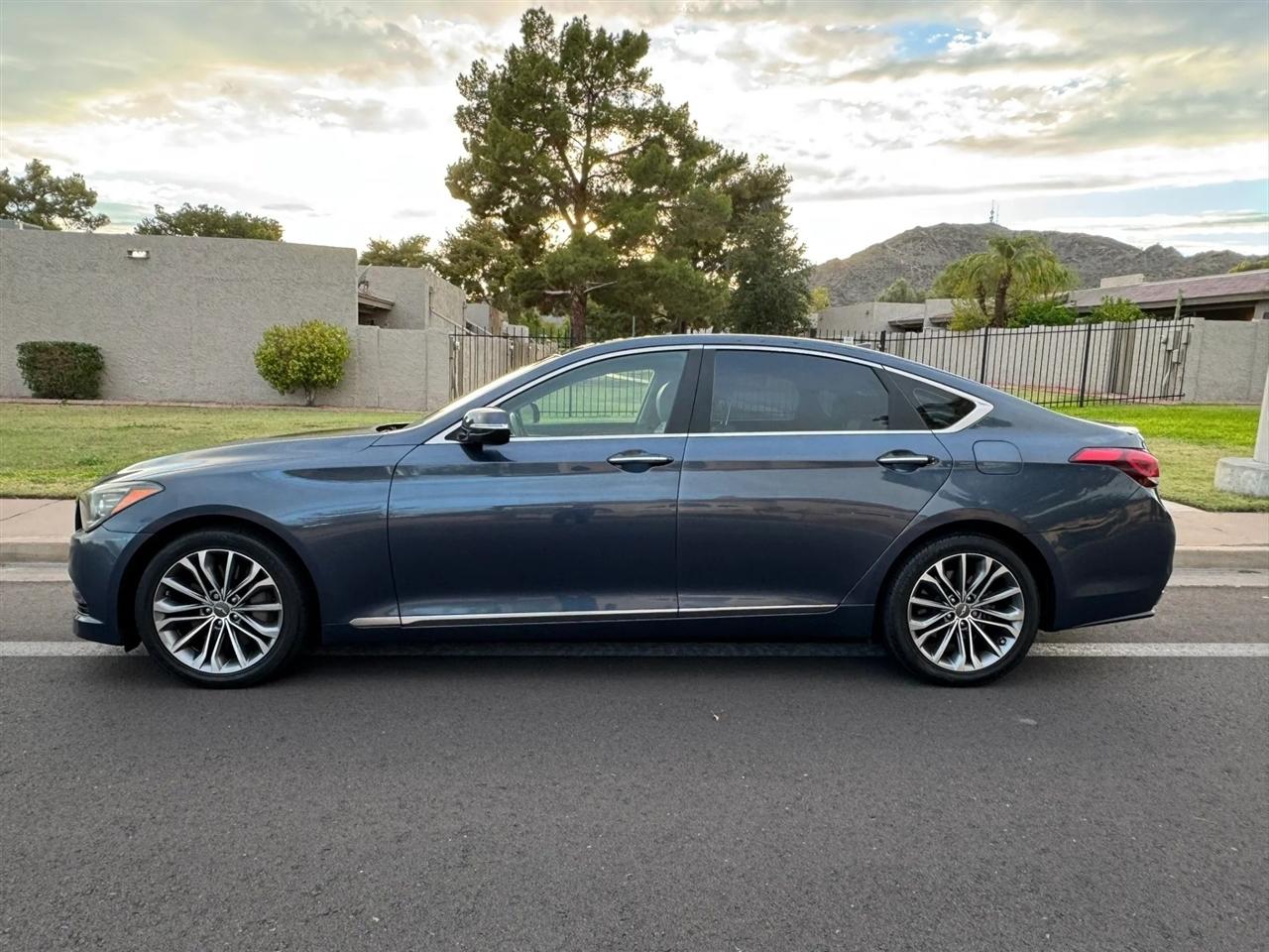 Hyundai Genesis 3.8L 2015