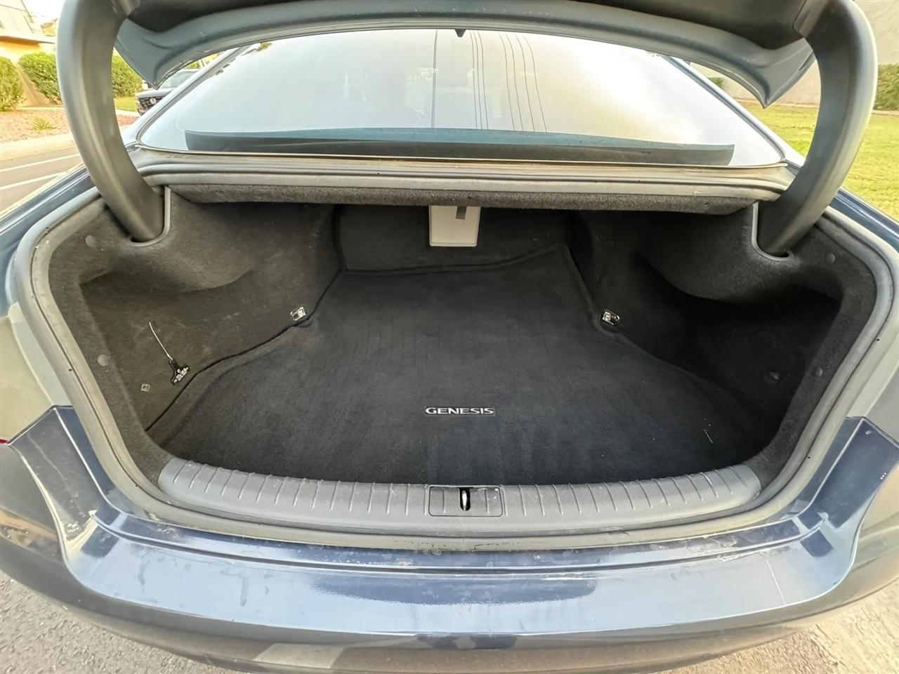 Hyundai Genesis 3.8L 2015