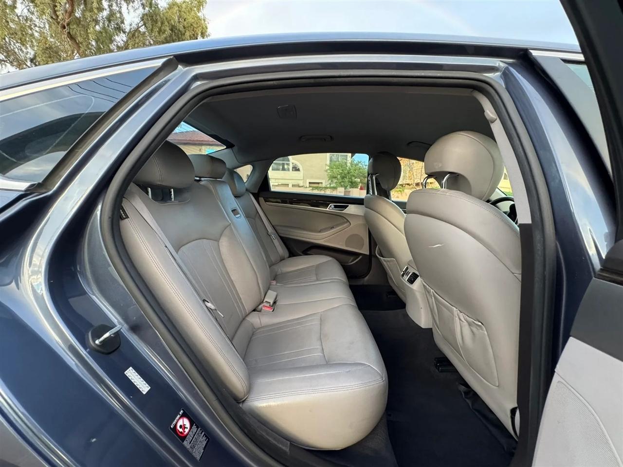 Hyundai Genesis 3.8L 2015