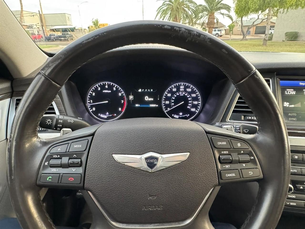 Hyundai Genesis 3.8L 2015