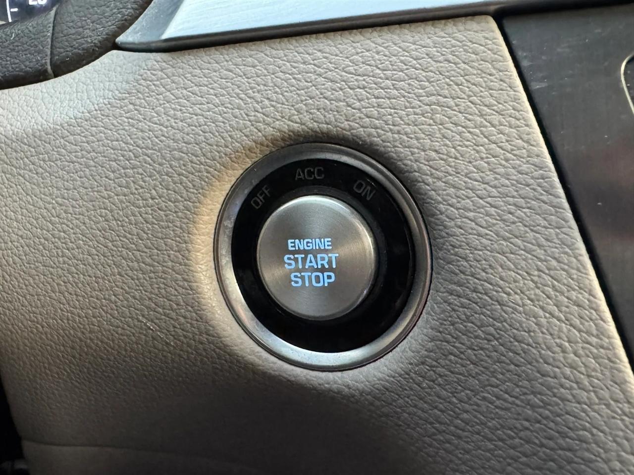 Hyundai Genesis 3.8L 2015